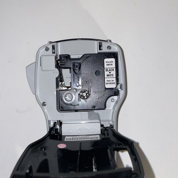 Dymo LabelManager 160 Label Maker | Handheld Label Printer with QWERTY Keyboard - Picture 7 of 7